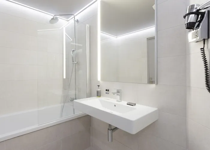 The Originals City, Codalysa, 3*